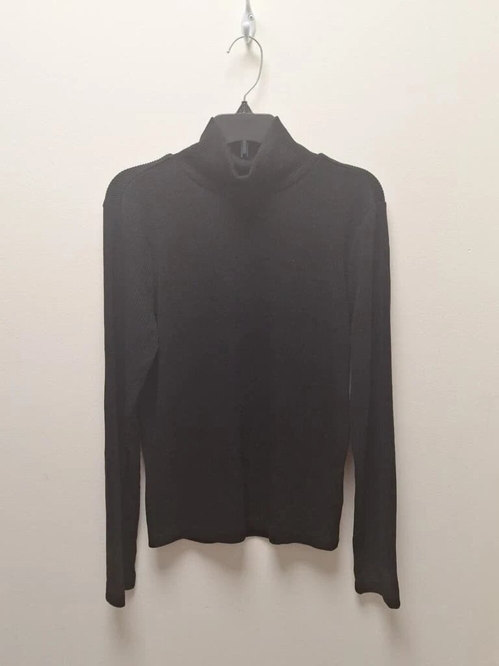 AND NOW THIS Women's Black Turtle Neck Top Size Small ORG $29.50 RackD18